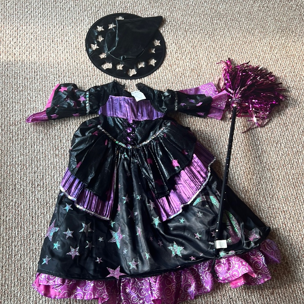 Kids Witch Costume!